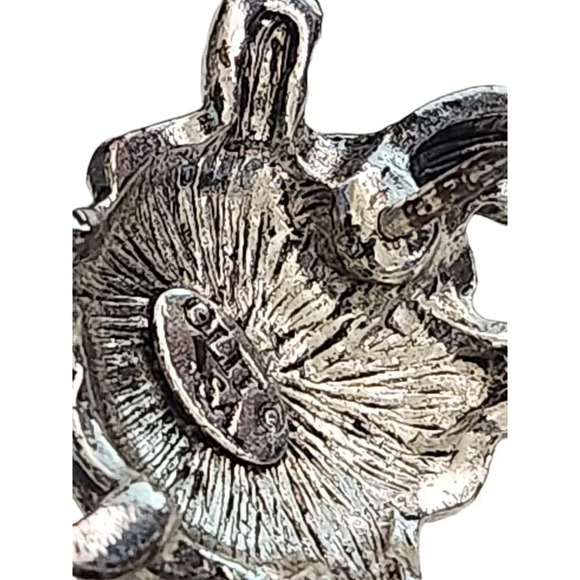 Silver Tone Turtle Pin Green & Yellow Enamel Accents Vintage - Picture 5 of 5